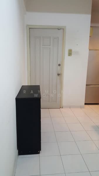 Kondominium untuk Dijual di Vista Millennium Condominium - Raymond Wong - Entrance - PropertyGuru.com.my