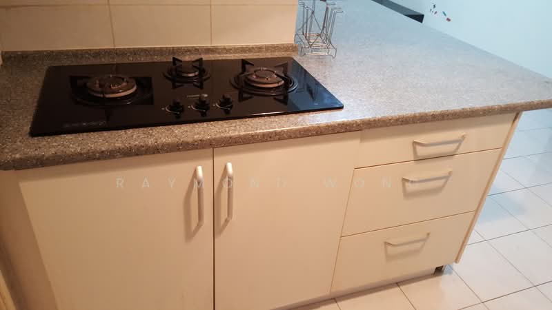 Kondominium untuk Dijual di Vista Millennium Condominium - Raymond Wong - Kitchen - PropertyGuru.com.my