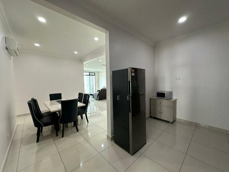 Condominium for Rent at Marinox Sky Villas - Xinnee . - Dining Room - PropertyGuru.com.my