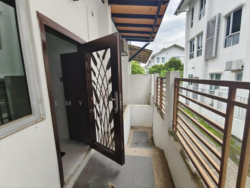 Serissa Terrace untuk Untuk Dijual - RM 950,000, Feb 2026 - Exterior - PropertyGuru.com.my