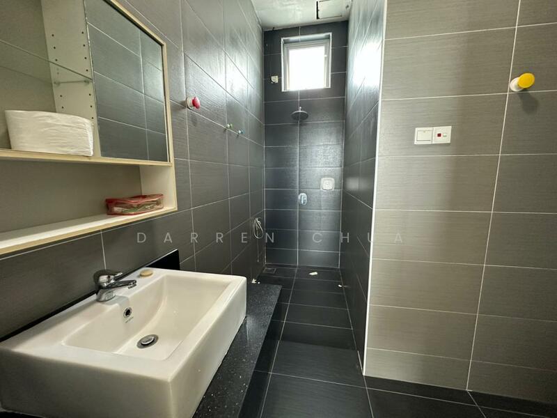 THE SENAI GARDEN (PANGSAPURI IMPIAN SENAI) untuk Untuk Disewa - RM 2,600 /bulan, Feb 2026 - Bathroom - PropertyGuru.com.my