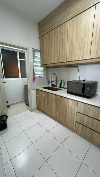 Condominium for Rent at i-Santorini - Peter Yeoh - Kitchen - PropertyGuru.com.my