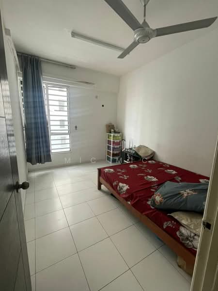 Kondominium untuk Dijual di Telaga Emas - Mic Mic - Bedroom - PropertyGuru.com.my