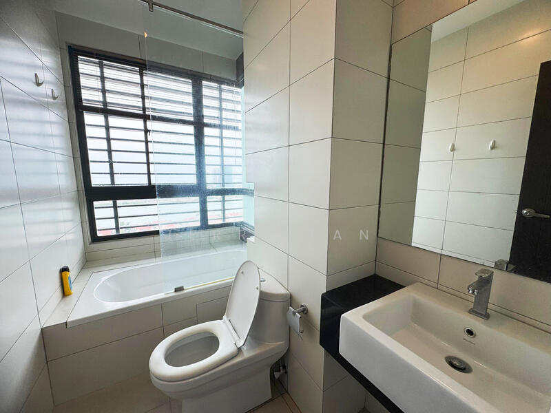 Condominium for Rent at Marinox Sky Villas - Jerry Tan - Bathroom - PropertyGuru.com.my