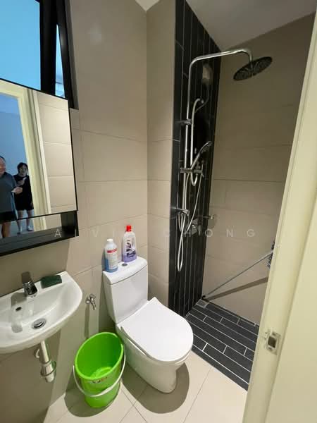 Servis Apartment untuk Disewa di H2O Residences - Alvis Chong - Bathroom - PropertyGuru.com.my