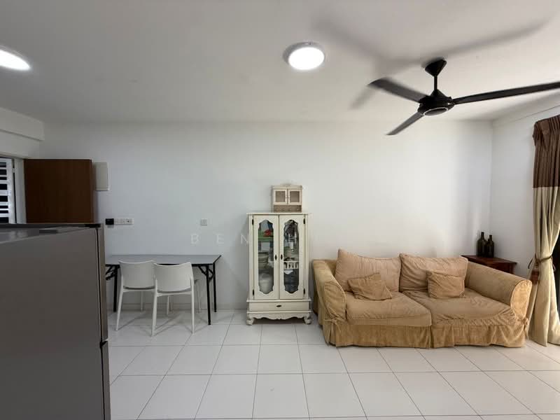 TRI PINNACLE untuk Untuk Dijual - RM 300,000, Mac 2026 - Living Room - PropertyGuru.com.my