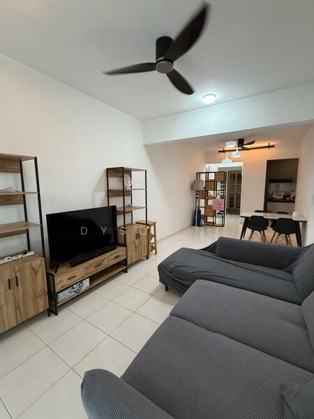 Kondominium untuk Disewa di i-Santorini - Dyson Ng - Living Room - PropertyGuru.com.my