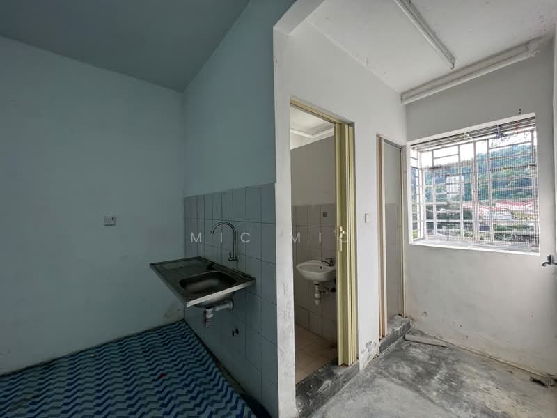 Apartment for Sale at I-Park Apartment - Mic Mic - Interior - PropertyGuru.com.my