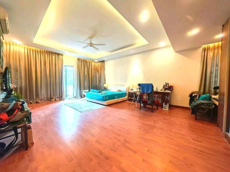 Zero-Lot Bungalow for Sale in Hijauan Residen (Ulu Langat) - Chin Chee Meng - Bedroom - PropertyGuru.com.my