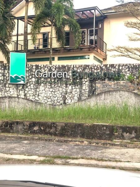 Zero-Lot Bungalow for Sale in Hijauan Residen (Ulu Langat) - Chin Chee Meng - Exterior - PropertyGuru.com.my