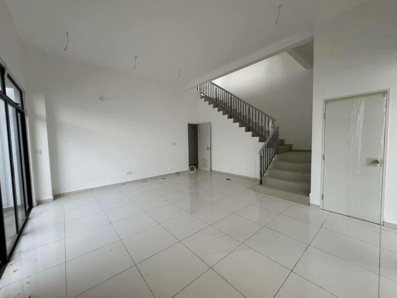 2.5-storey Terraced House for Sale in Taman Desa Tebrau (Tebrau) - Nico Ho - Living Room - PropertyGuru.com.my