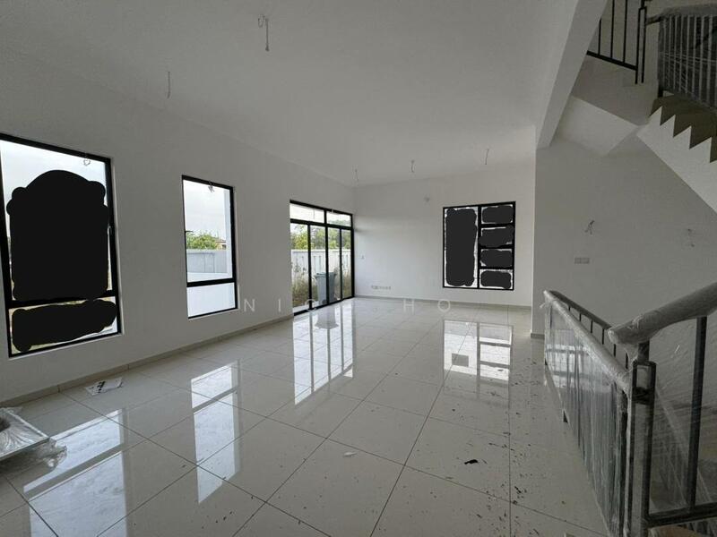 2.5-storey Terraced House for Sale in Taman Desa Tebrau (Tebrau) - Nico Ho - Living Room - PropertyGuru.com.my