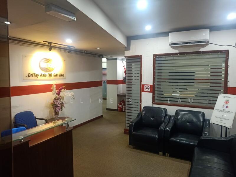 Shop / Office for Sale in Ampang (Kuala Lumpur) - Angeline S B Lau - Entrance - PropertyGuru.com.my