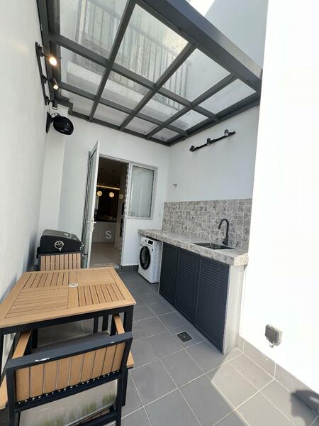 2-storey Terraced House for Sale in Semenyih (Selangor) - Jasper Tan - Kitchen - PropertyGuru.com.my