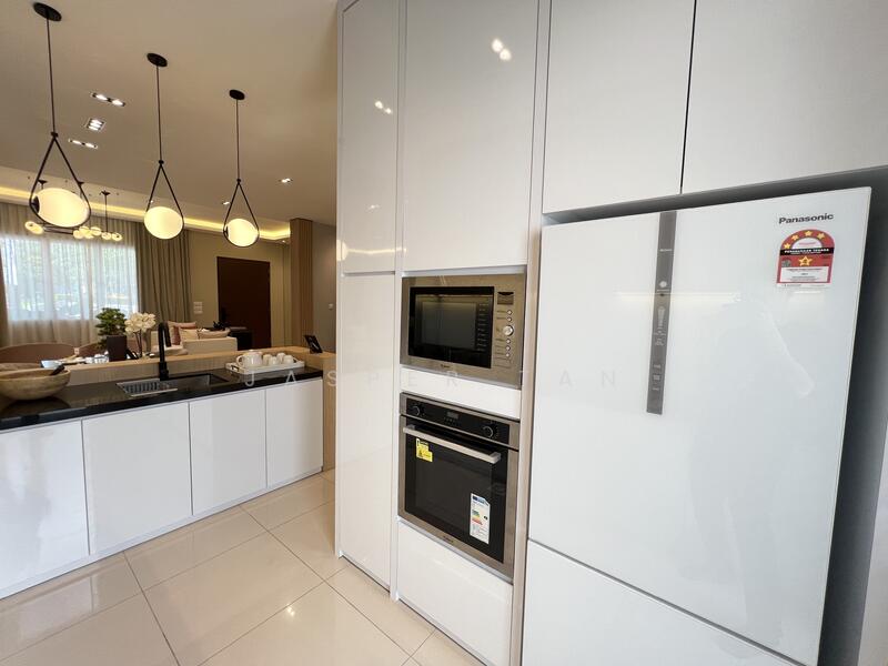 2-storey Terraced House for Sale in Semenyih (Selangor) - Jasper Tan - Kitchen - PropertyGuru.com.my