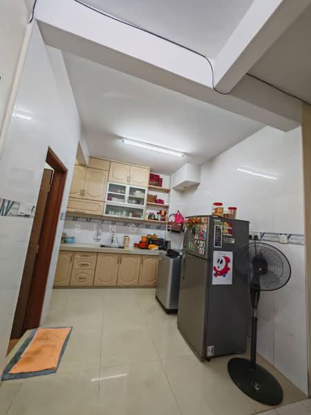 Rumah Teres 2 Tingkat untuk Dijual di Setia Impian (Setia Alam) - Bing Bing - Kitchen - PropertyGuru.com.my