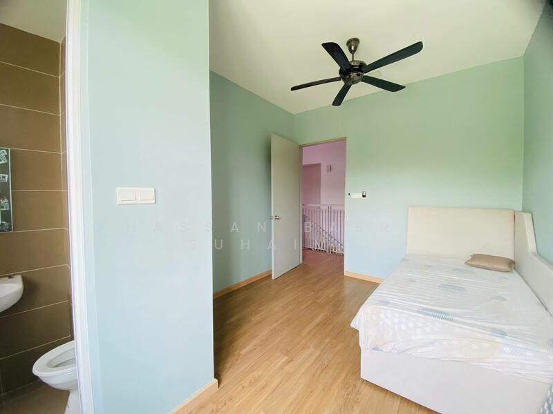 2-storey Terraced House for Sale in Cyberjaya (Selangor) - Hassan Basri Suhaimi - Bedroom - PropertyGuru.com.my