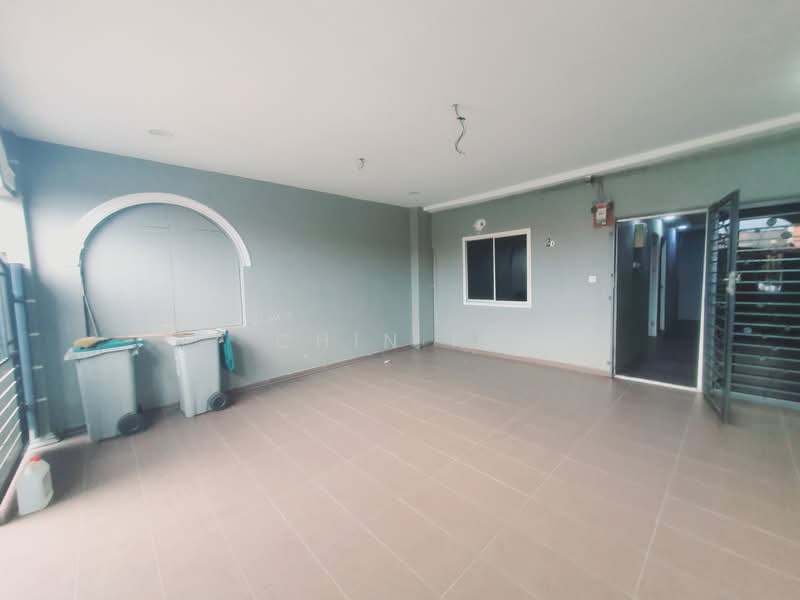 1-storey Terraced House for Sale in Taman Ayer Molek (Ayer Molek) - CHIN FN - Exterior - PropertyGuru.com.my