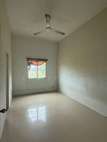 2-storey Terraced House for Sale in Batu Maung (Penang) - Ashley Tan - Interior - PropertyGuru.com.my
