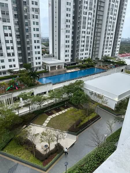 Service Residence for Rent at Meridin Bayvue @ Sierra Perdana - Jocelyn Law - Exterior - PropertyGuru.com.my