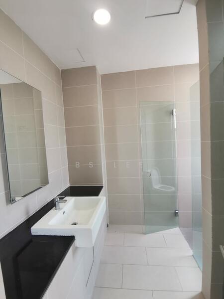 Rumah Teres untuk Disewa di Sungai Besi (Kuala Lumpur) - BS Lee - Bathroom - PropertyGuru.com.my