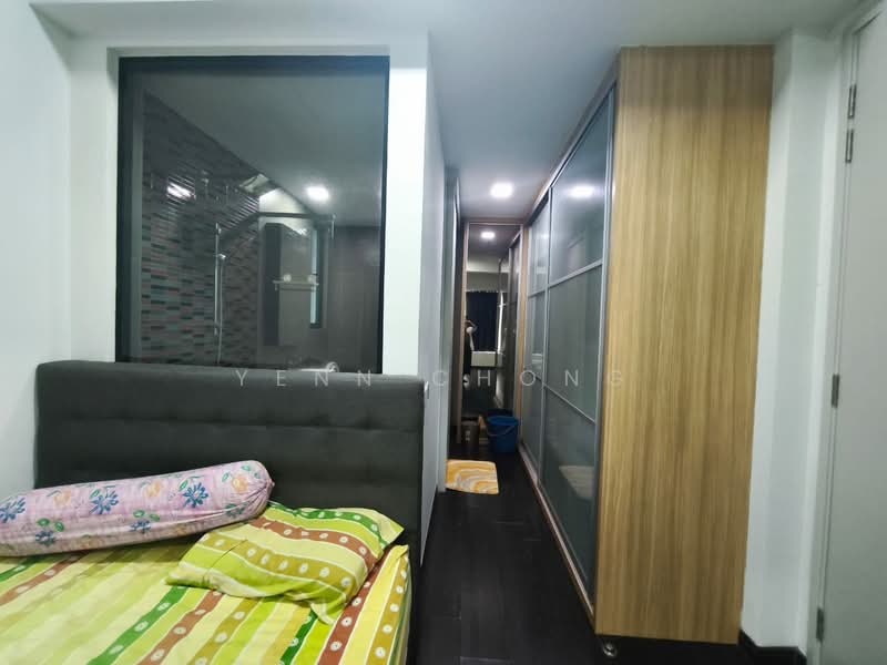 Kediaman Servis untuk Dijual di The Leafz @ Dedaun - Yenn Chong - Bedroom - PropertyGuru.com.my