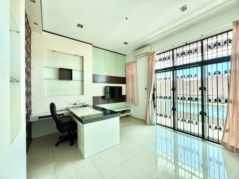 Rumah Teres 2.5 Tingkat untuk Dijual di Taman Mesra Permai (Butterworth) - Amber Koay - Study - PropertyGuru.com.my