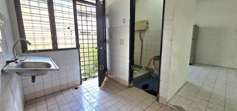 2-storey Terraced House for Sale in Bandar Armada Putra (Klang) - Ahmad Syafiq - Bathroom - PropertyGuru.com.my