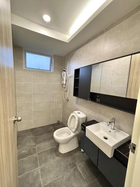 Condominium for Rent at QuayWest Residence - Gan Chun Kai - Bathroom - PropertyGuru.com.my