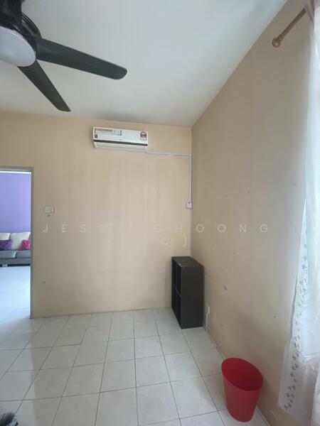 Platinum Hill PV 5 untuk Untuk Dijual - RM 380,000, Feb 2026 - Living Room - PropertyGuru.com.my