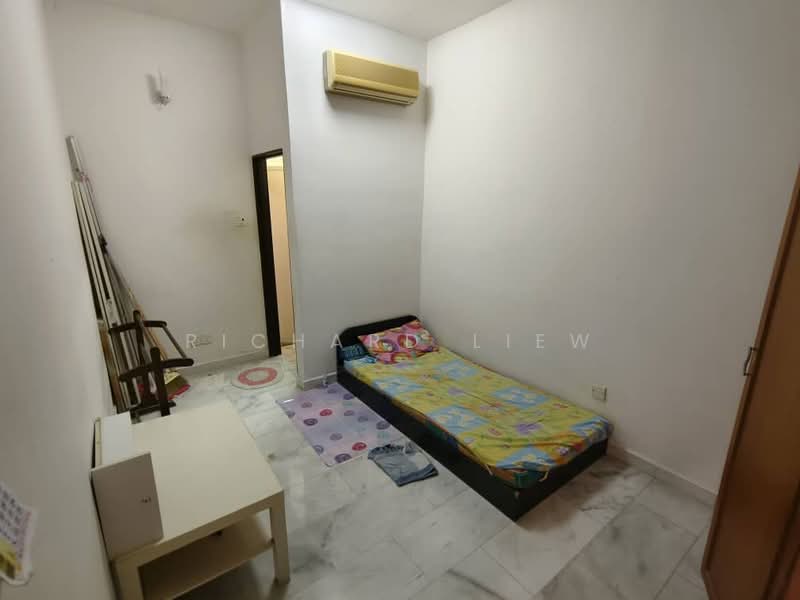 Rumah Teres 2 Tingkat untuk Dijual di SS 23, Taman Sea (Petaling Jaya) - Richard Liew - PropertyGuru.com.my