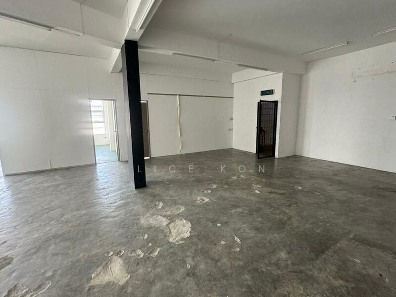 Shop / Office for Rent in Kuching (Sarawak) - Alice Kon - Interior - PropertyGuru.com.my