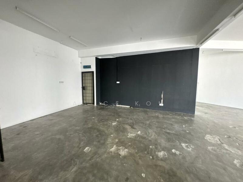 Shop / Office for Rent in Kuching (Sarawak) - Alice Kon - Interior - PropertyGuru.com.my