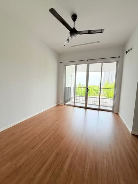 Rumah Teres untuk Dijual di Tamansari (Rawang) - Tiffany Yang - Master Bedroom - PropertyGuru.com.my
