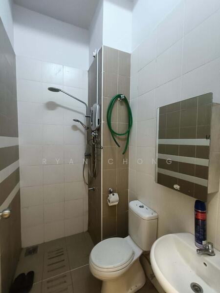 Cluster House for Sale in Skudai (Johor) - Ryan Chong - Bathroom - PropertyGuru.com.my