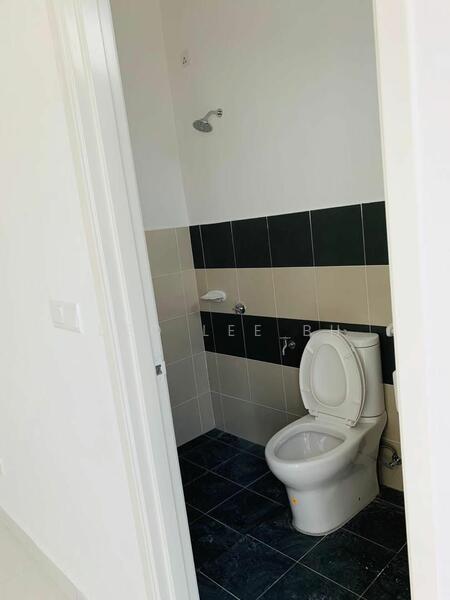 2-storey Terraced House for Sale in Bandar Bistari Perdana (Pasir Gudang) - Leo Lee BH - Bathroom - PropertyGuru.com.my