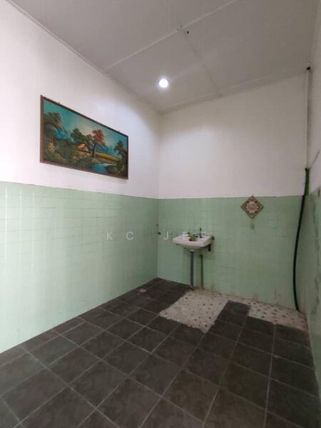 1-storey Terraced House for Sale in Kuching (Sarawak) - KC Jee - PropertyGuru.com.my
