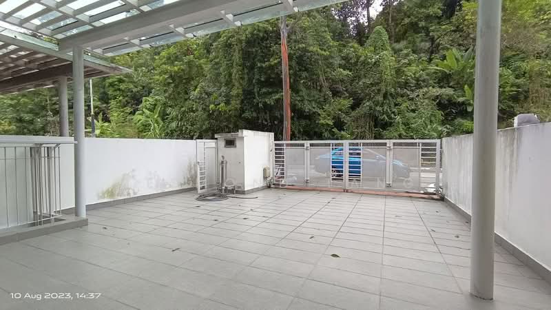 4-storey Terraced House for Sale in Selayang (Selangor) - Desmond Tang - Exterior - PropertyGuru.com.my