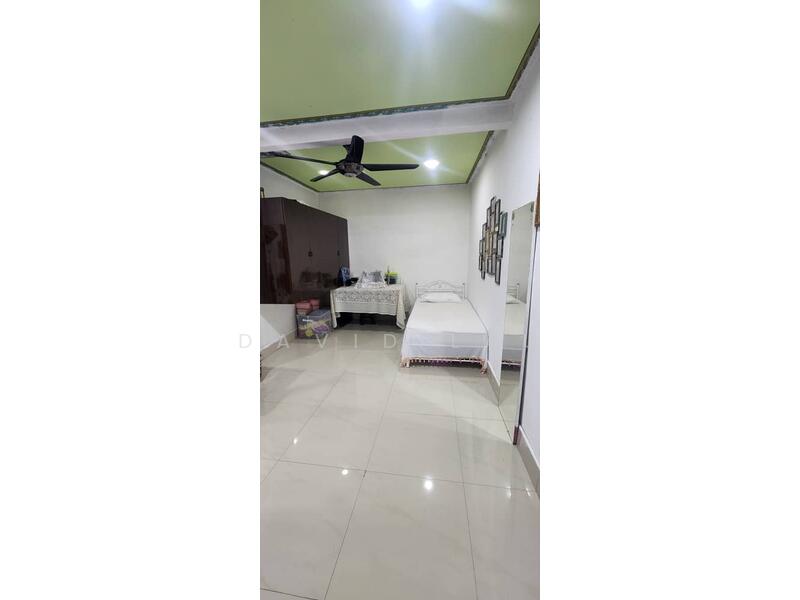 2-storey Terraced House for Sale at Taman Kempas - David Lau - Bedroom - PropertyGuru.com.my