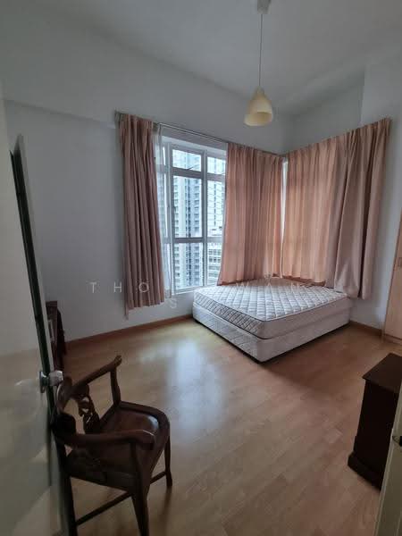 Pangsapuri untuk Dijual di Seri Bukit Ceylon - Thong Wan See - Bedroom - PropertyGuru.com.my