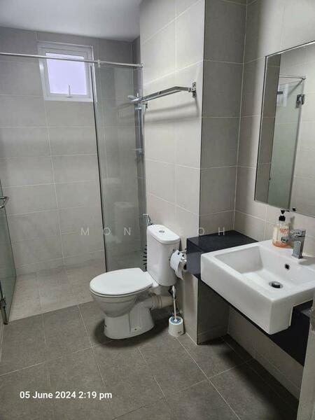 Condominium for Rent at Tropicana Bay Residences - Mon Teoh - Bathroom - PropertyGuru.com.my