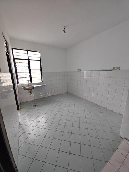 2-storey Terraced House for Sale in Taman Impian Jaya (Senai) - David Lau - Kitchen - PropertyGuru.com.my