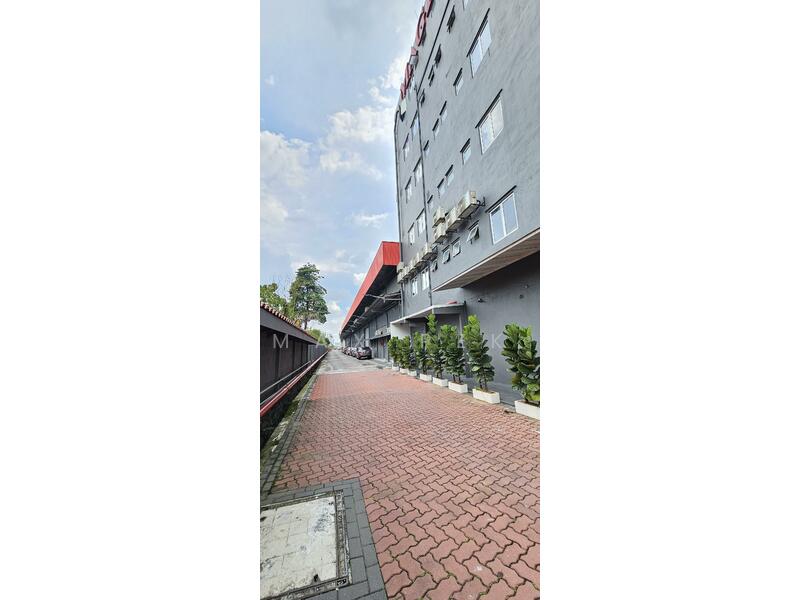 Warehouse for Rent in Balakong (Cheras) - Max Pek - Exterior - PropertyGuru.com.my