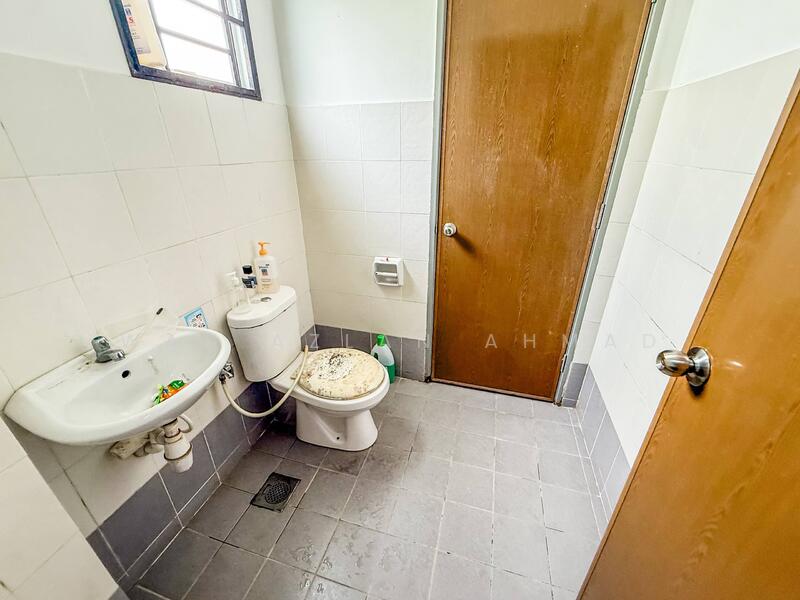 2-storey Terraced House for Sale in Shah Alam (Selangor) - Wan Azlan Ahmad - PropertyGuru.com.my