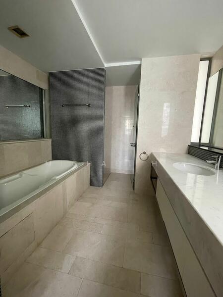 For Rent - 2 Hampshire