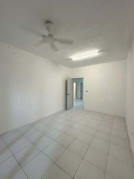 Condominium for Rent at Residensi Sateria - Jensen Chong - Interior - PropertyGuru.com.my
