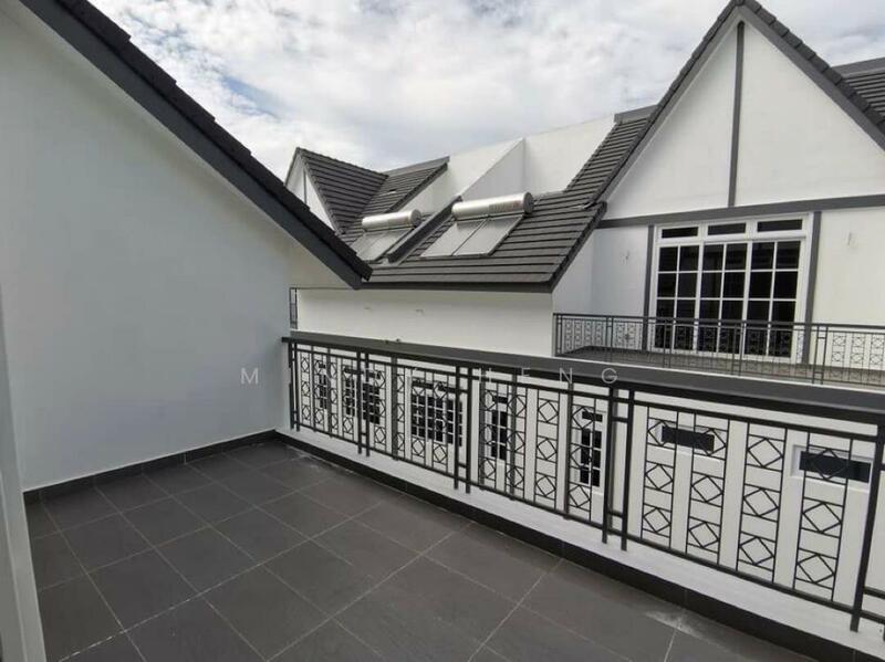 Cluster House for Sale in Taman Ekoflora (Johor Bahru) - Mindy Heng - Balcony - PropertyGuru.com.my