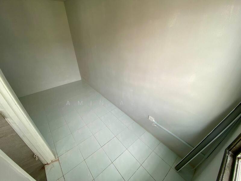 2-storey Terraced House for Sale in Sungai Buloh (Selangor) - Amin Azlan - Interior - PropertyGuru.com.my