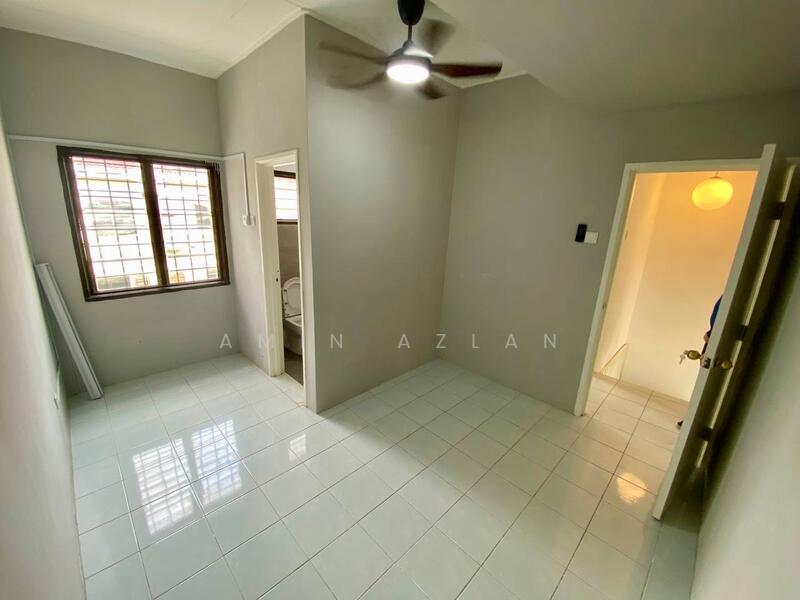 2-storey Terraced House for Sale in Sungai Buloh (Selangor) - Amin Azlan - Interior - PropertyGuru.com.my