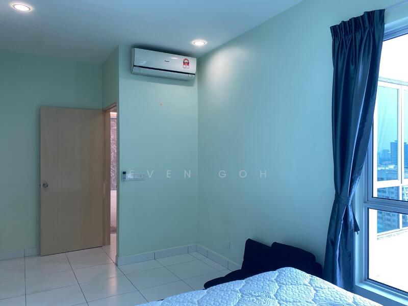 Condominium for Rent at Elit Heights @ Bayan City - Even Goh - Third Bedroom - PropertyGuru.com.my